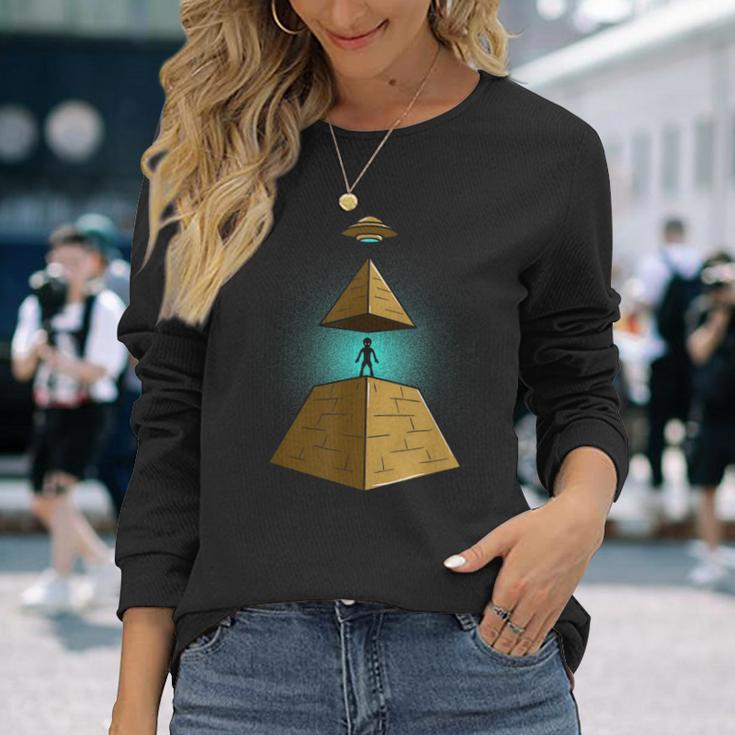 古代宇宙飛行士エジプトピラミッド宇宙人陰謀理論 長袖Tシャツ 彼女への贈り物