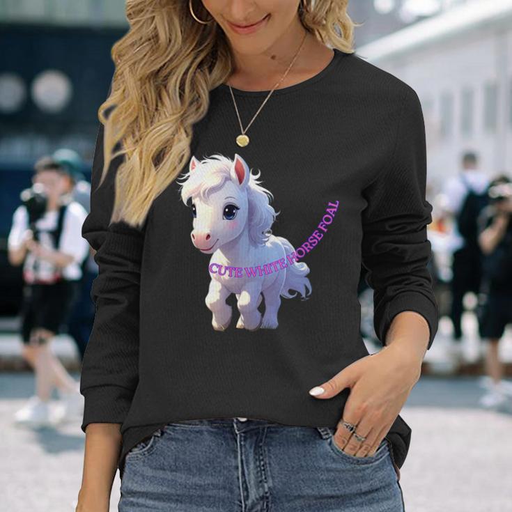 子馬 かわいい 馬 干支 白馬 イラスト 長袖Tシャツ 彼女への贈り物