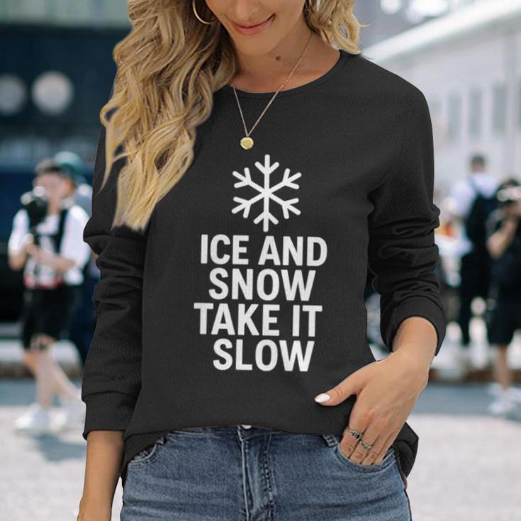 氷と雪で簡単。滑りやすい表面でも天候の安全性。 長袖Tシャツ 彼女への贈り物
