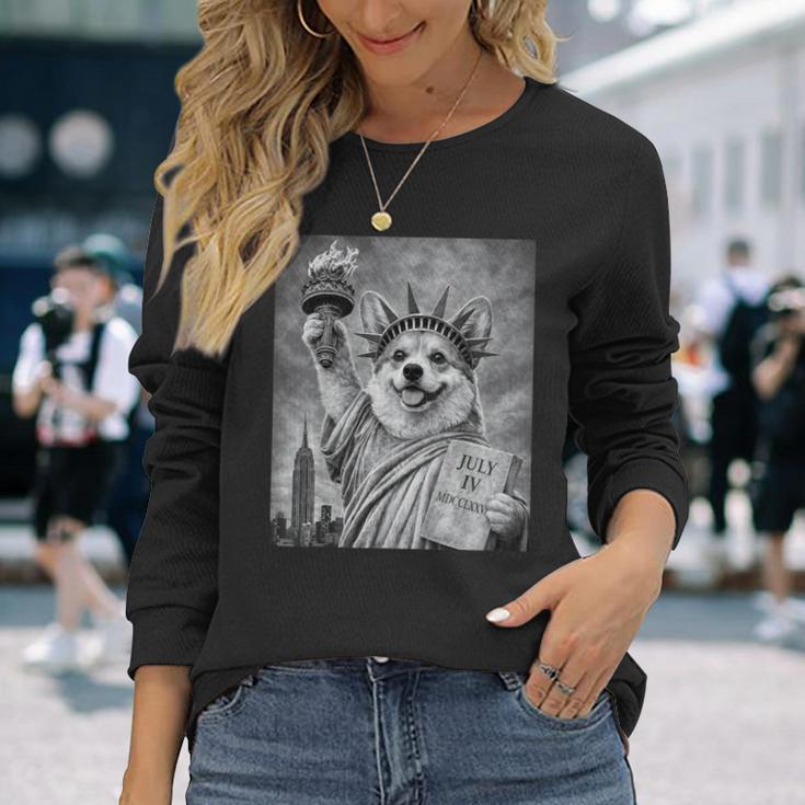 犬 像 自由 面白い 自由 白 ブラック ウェルシュ コーギー 長袖Tシャツ 彼女への贈り物