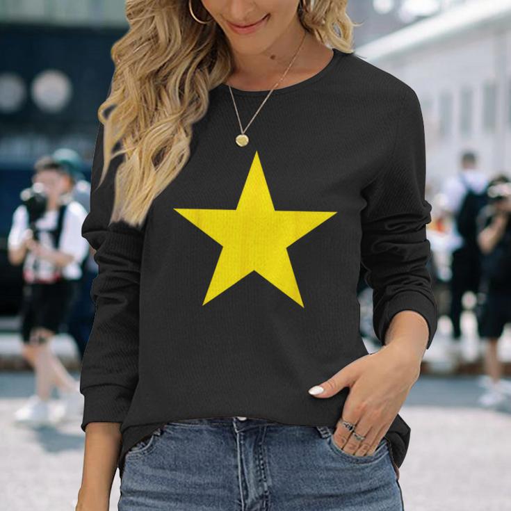 社会正義と自由の黄色い星 長袖Tシャツ 彼女への贈り物