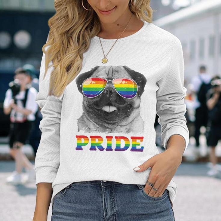 パグ ゲイプライド Lgbt レインボーフラッグ サングラス Lgbtq ギフト 犬 長袖Tシャツ 彼女への贈り物