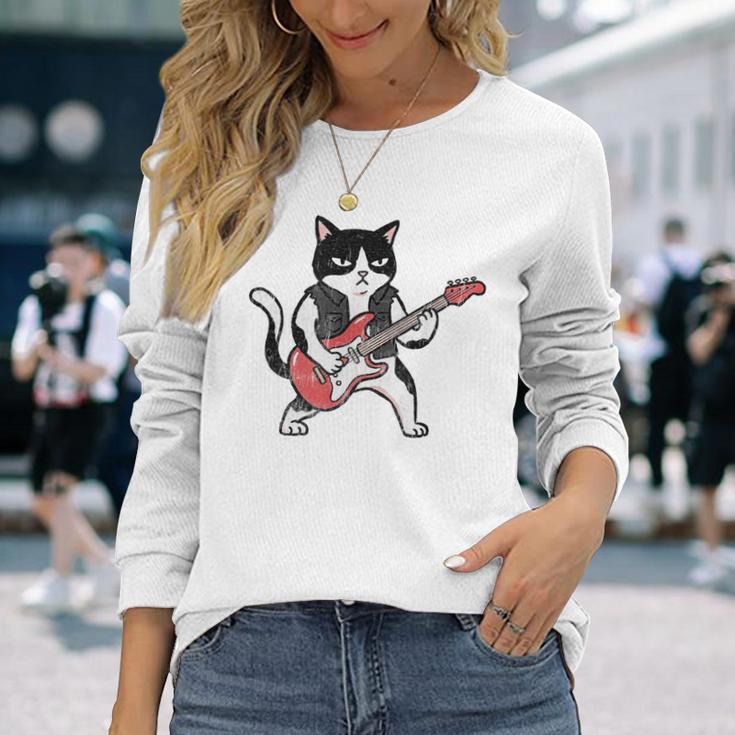 ベースギターを弾く 面白い ロック猫 バンド ミュージシャン ベーシスト 動物 長袖Tシャツ 彼女への贈り物