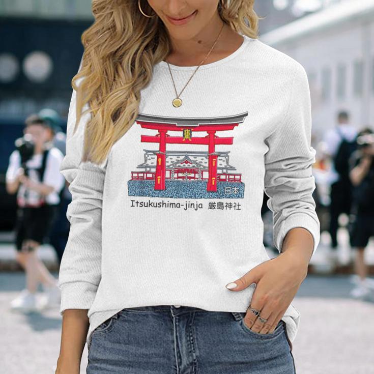 厳島神社、宮島、広島県、日本。図面 長袖Tシャツ 彼女への贈り物