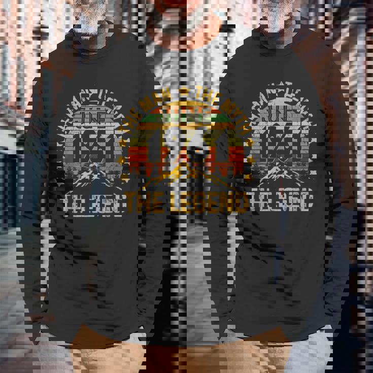 60 Years Old Birthday The Man Myth Legend 1961年6月 長袖Tシャツ 高齢者への贈り物