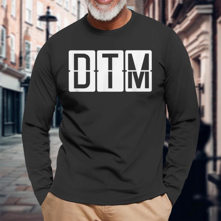 Dtmドルトムント空港コード 空港&旅行 長袖Tシャツ 高齢者への贈り物