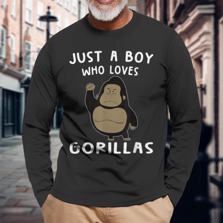 Just A Boy Who Loves Gorillas Gorilla Lover 長袖Tシャツ 高齢者への贈り物
