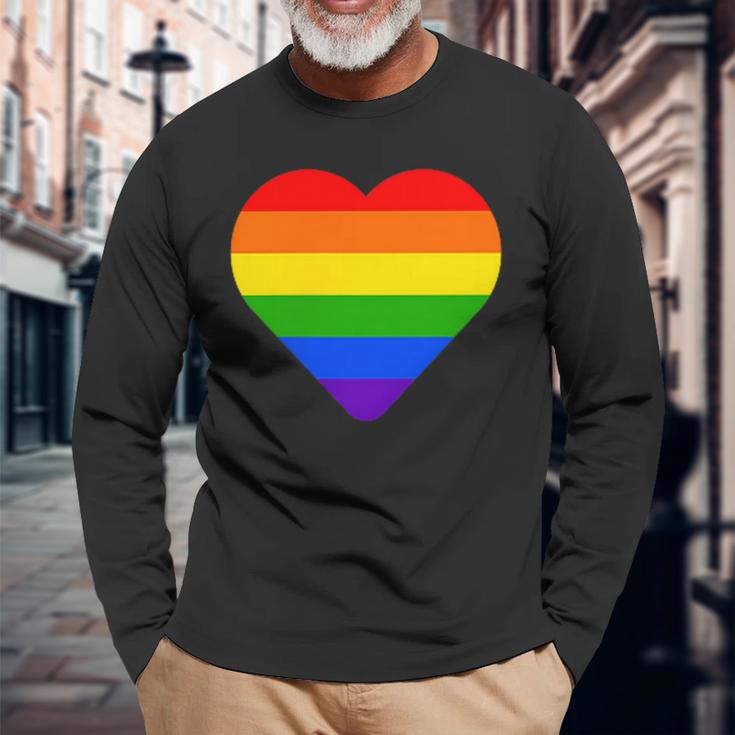 Lgbt レインボーウィングス フラッグ ハート ゲイ バイ ラブ プライド月間 Lgbtq 長袖Tシャツ 高齢者への贈り物