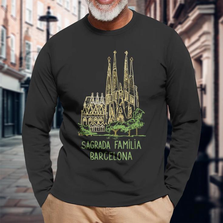 Sagrada Familia Barcelona 長袖Tシャツ 高齢者への贈り物