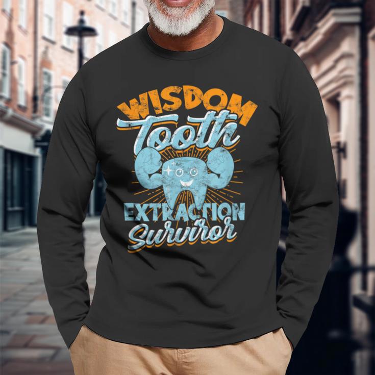 Superviviente De Extracción De Muelas Del Juicio Odontología Muela Del Juicio Camiseta de manga larga Regalos para ancianos