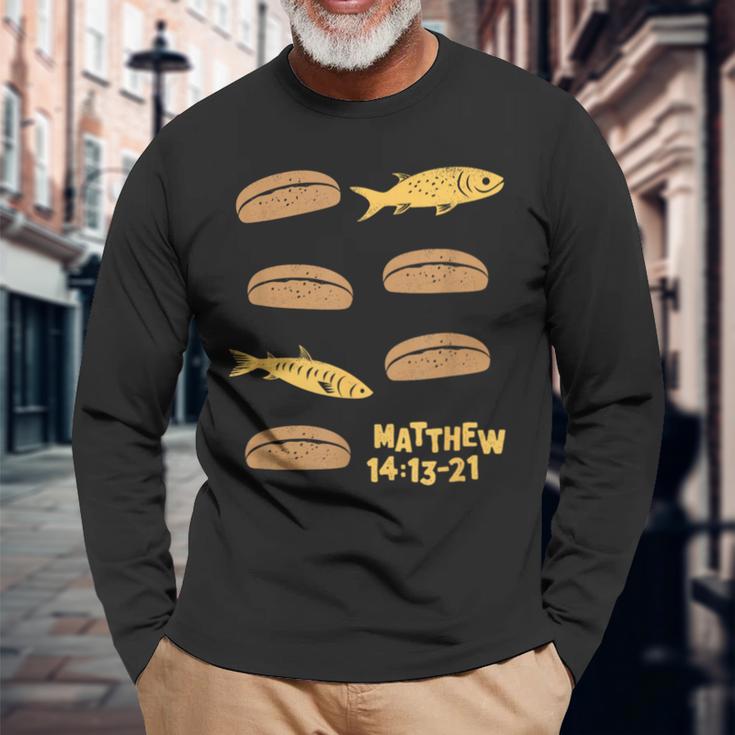 イエス・フィード 5000 5 一斤のパン 2 魚 聖書 物語 長袖Tシャツ 高齢者への贈り物