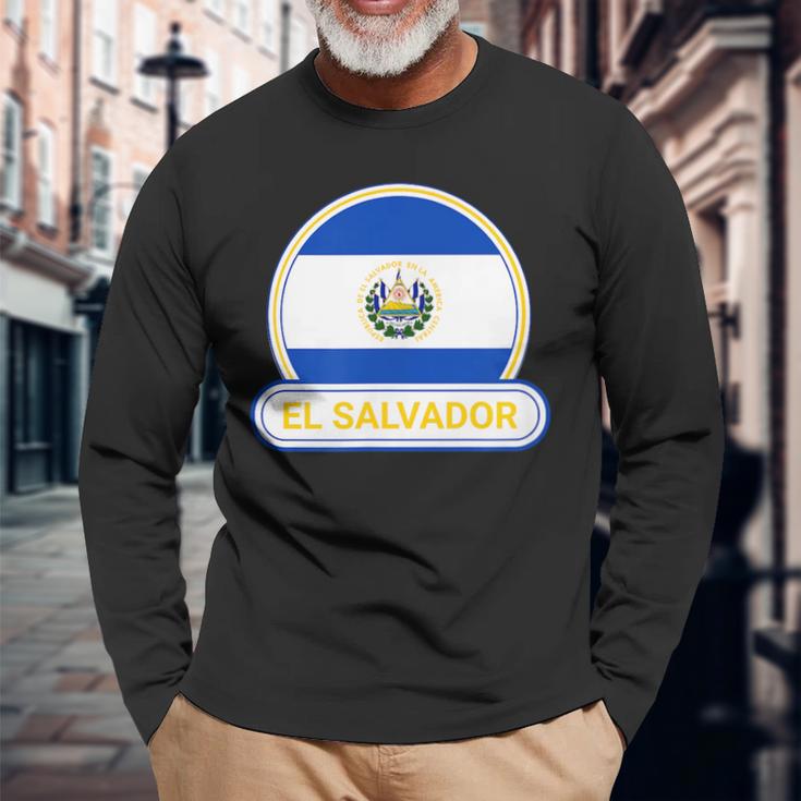 エルサルバドル国バッジ エルサルバドル国旗 長袖Tシャツ 高齢者への贈り物