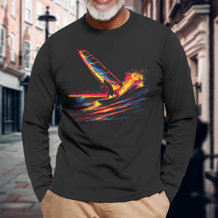 オールドスクールウインドサーフィン・セイルボード 長袖Tシャツ 高齢者への贈り物