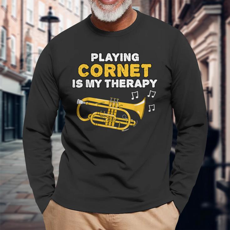 コルネットを演奏することが私のセラピーです 長袖Tシャツ 高齢者への贈り物