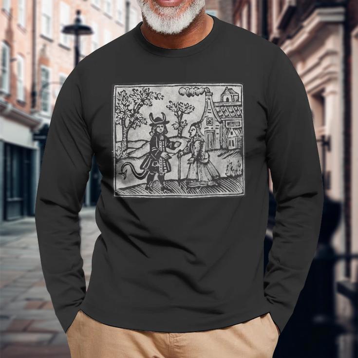ゴシック オカルト 悪魔 ホラー ウッドカット 長袖Tシャツ 高齢者への贈り物