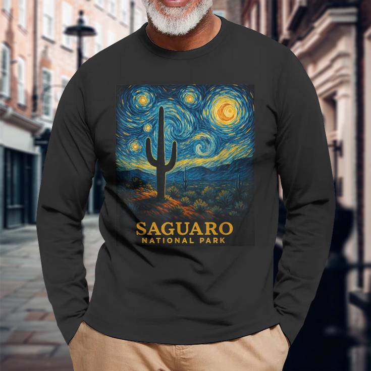サグアロ国立公園にインスパイアされた星空の夜の冒険 長袖Tシャツ 高齢者への贈り物