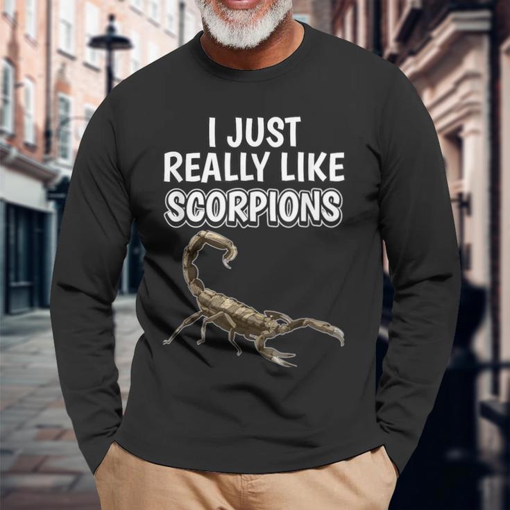 サソリの名言 I Just Really Likecorpions 洋服のサソリ 長袖Tシャツ 高齢者への贈り物