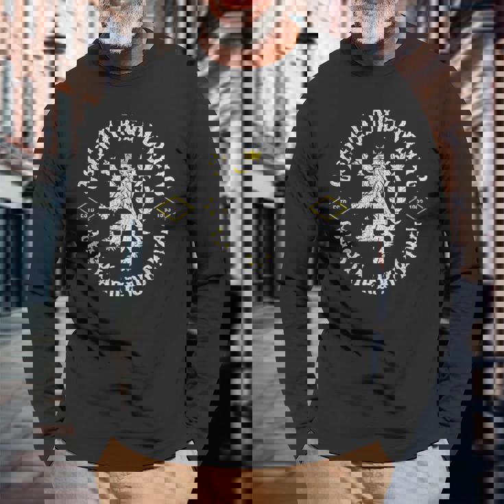 チェコ共和国 ライオン チェコ 長袖Tシャツ 高齢者への贈り物