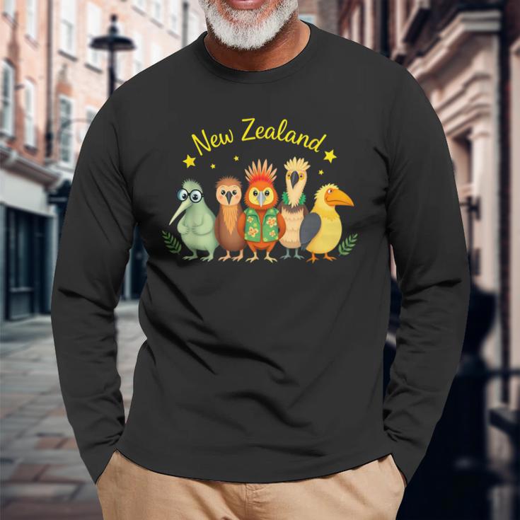 ニュージーランドの鳥 キウイ マオリ アオテアロア タカヘ カカポ ウェカ 長袖Tシャツ 高齢者への贈り物