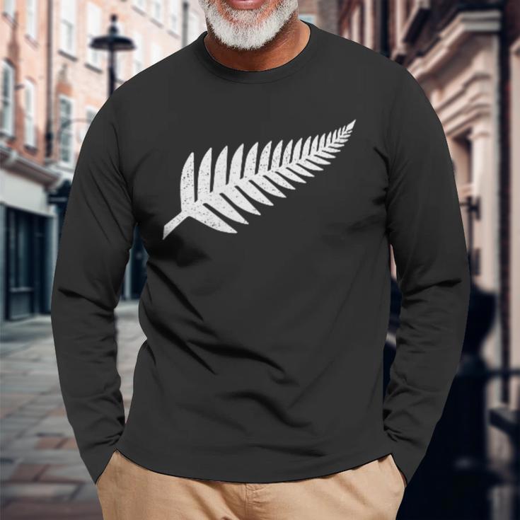 ニュージーランド国旗シダ キウイプライド Nz Nzl 長袖Tシャツ 高齢者への贈り物
