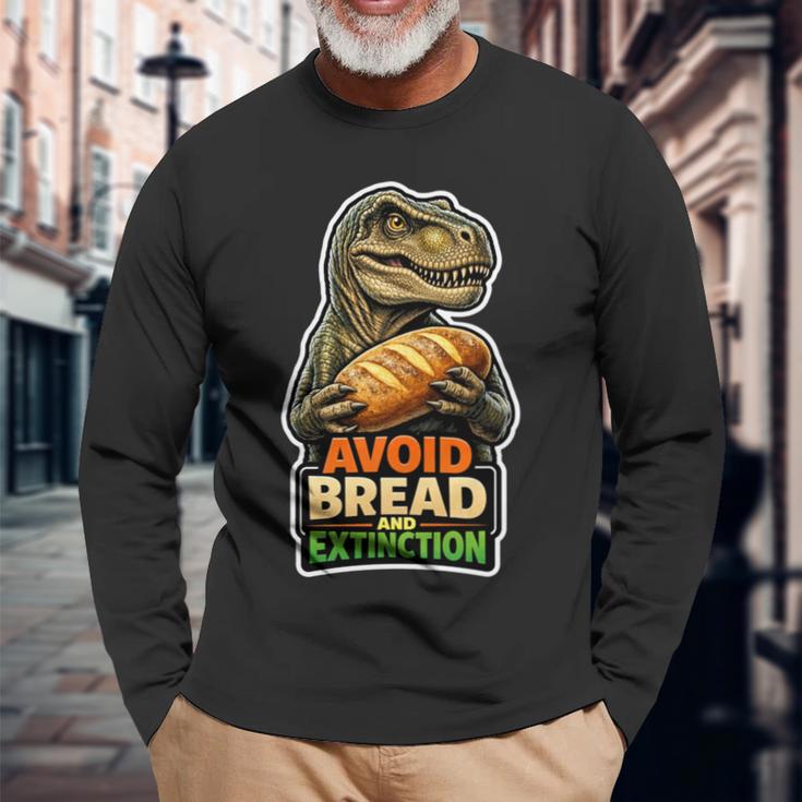 パンと絶滅を避ける恐竜ケトユーモア。 長袖tシャツ 長袖Tシャツ 高齢者への贈り物