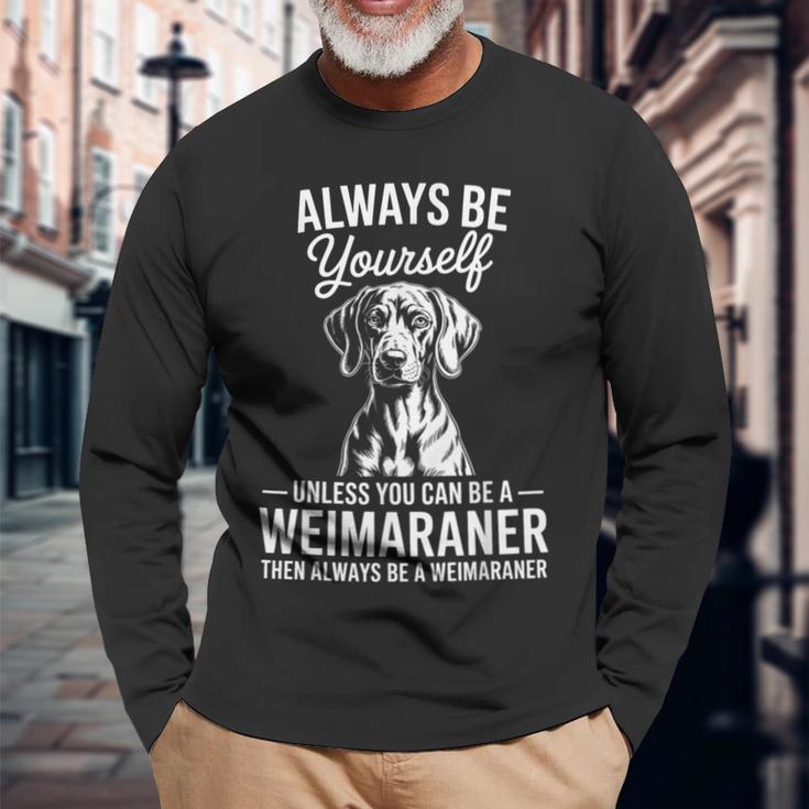 ビィ・ア・ワイマラナーおもしろいワイマラナー 長袖Tシャツ 高齢者への贈り物