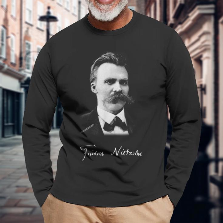 フリードリヒ・ニーチェ 哲学 ドイツ 哲学者 知恵 Nietzsche German Philosopher 長袖Tシャツ 高齢者への贈り物