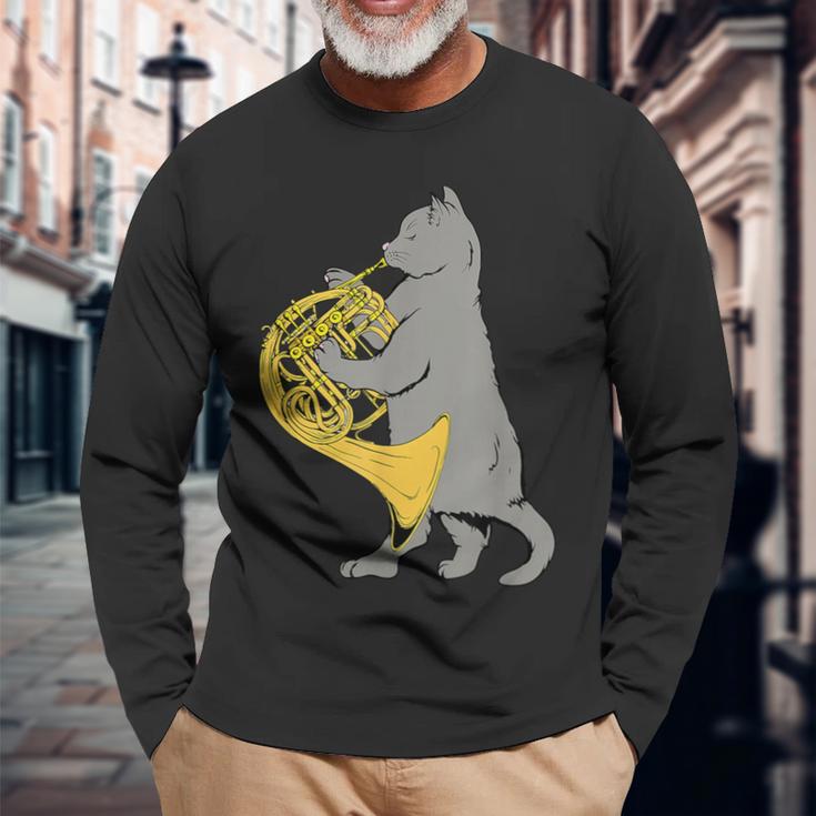フレンチホルンを弾く猫 クール ミュージシャン オーケストラ 長袖Tシャツ 高齢者への贈り物