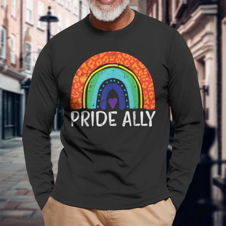 レインボーフラッグ プライド アリー ゲイプライド 月 Lgbtq Ally Lgbt 長袖Tシャツ 高齢者への贈り物