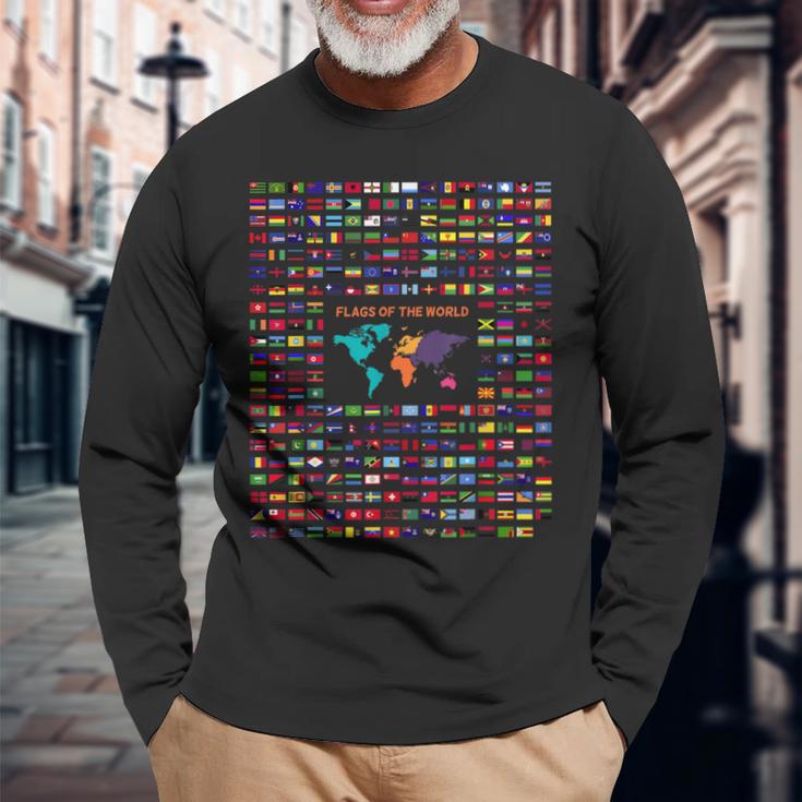 世界の国の国旗 インターナショナル 長袖Tシャツ 高齢者への贈り物