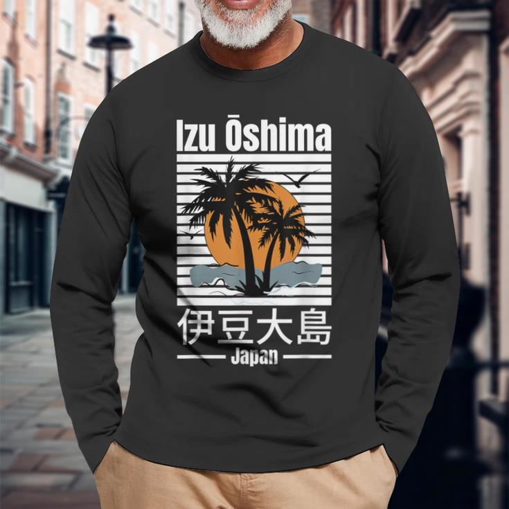 伊豆 大島 日本旅行好き 日本の島 長袖Tシャツ 高齢者への贈り物