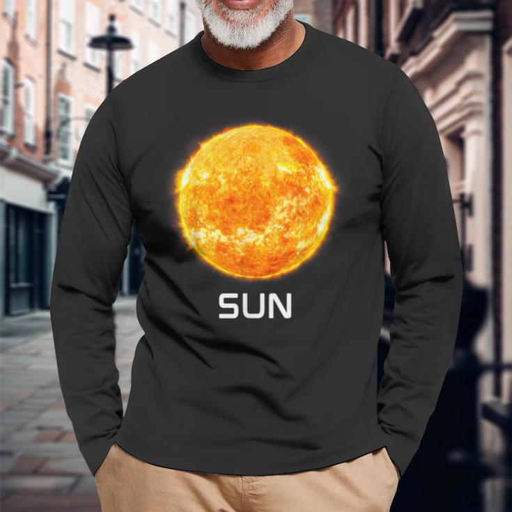 太陽系 惑星 太陽 宇宙 長袖Tシャツ 高齢者への贈り物