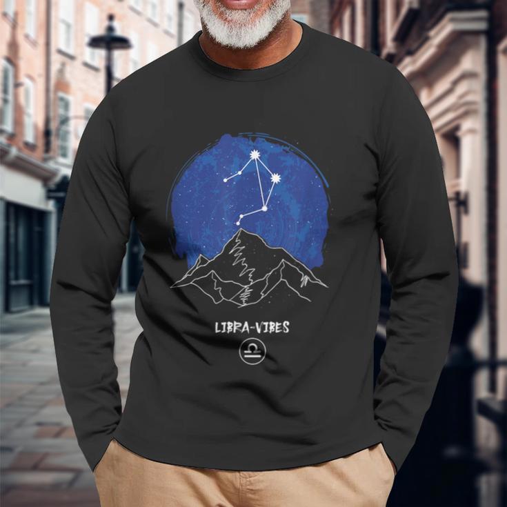 山のある星座 天秤座 長袖Tシャツ 高齢者への贈り物