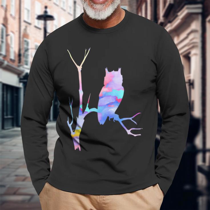 水彩フクロウsiitingツリーバードウォッチングアートバード 長袖Tシャツ 高齢者への贈り物