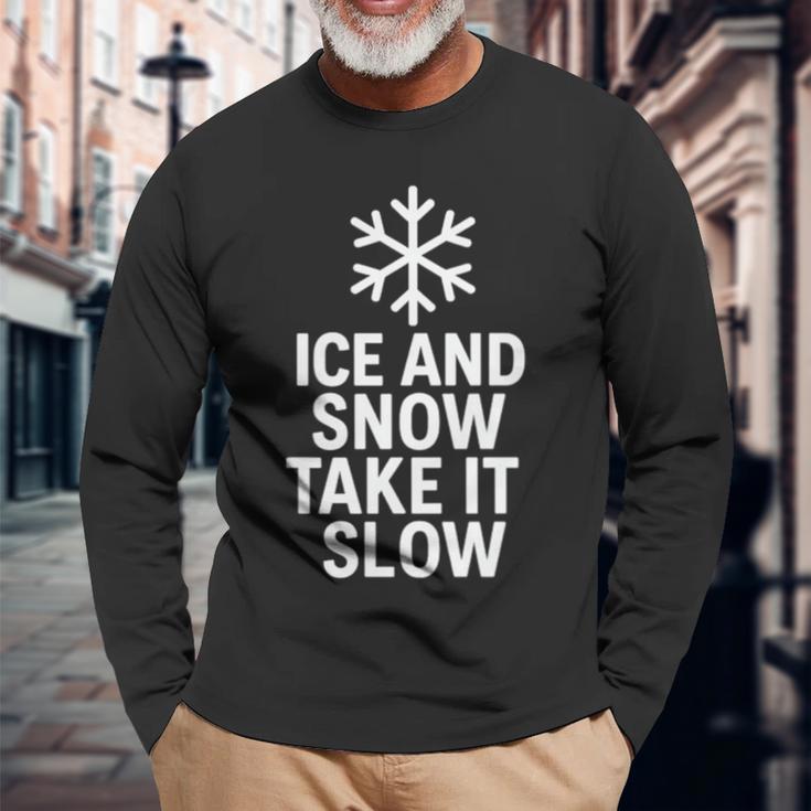 氷と雪で簡単。滑りやすい表面でも天候の安全性。 長袖Tシャツ 高齢者への贈り物