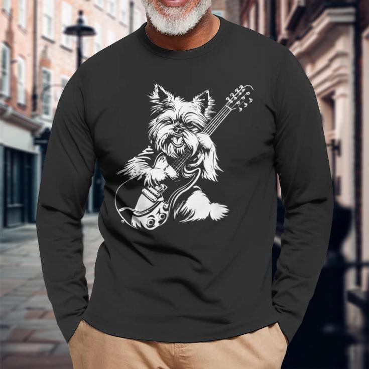 犬 ギタリスト ギター ティーカップ ヨーキー パパ ママ 長袖Tシャツ 高齢者への贈り物