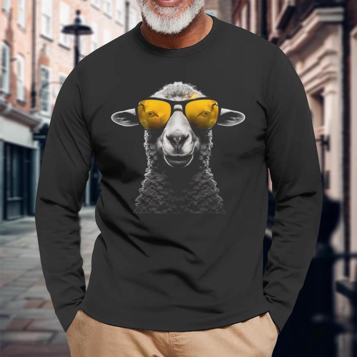 羊 サングラス アート 動物 イラスト グラフィック 羊 長袖Tシャツ 高齢者への贈り物