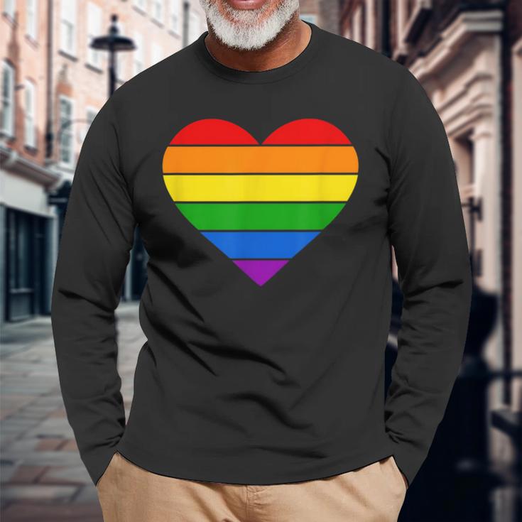 虹 ハート Lgtbq 虹色 虹色の旗 カラフル 長袖Tシャツ 高齢者への贈り物