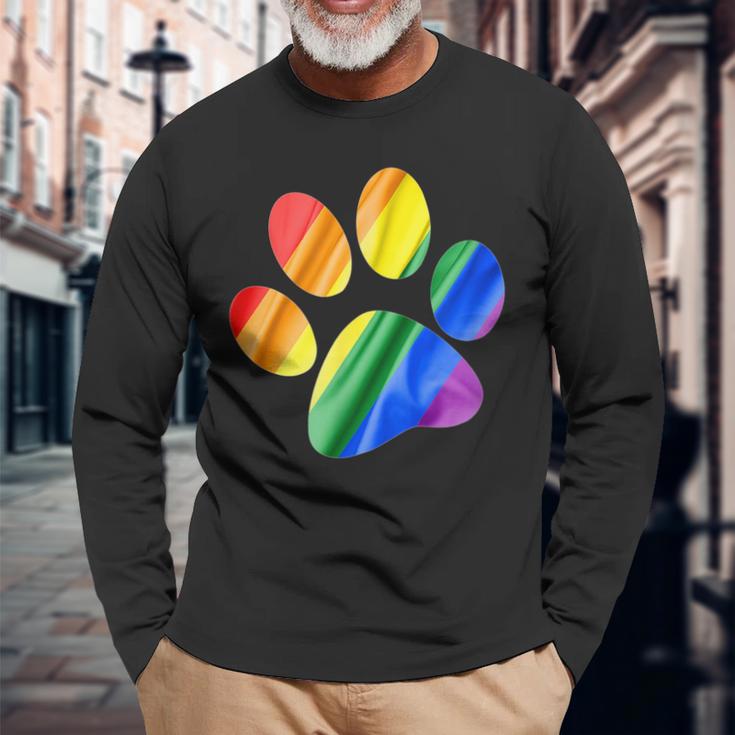 虹色の足跡プリント 犬 長袖Tシャツ 高齢者への贈り物