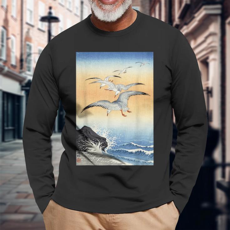 鳥 カモメ 波 海 ヴィンテージ 和 浮世絵 木版画 長袖Tシャツ 高齢者への贈り物