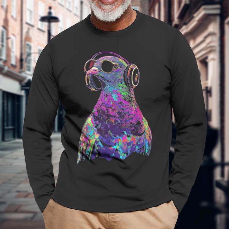 鳩 鳥モチーフ 動物 アート 音楽 ヘッドホン 鳩 長袖Tシャツ 高齢者への贈り物