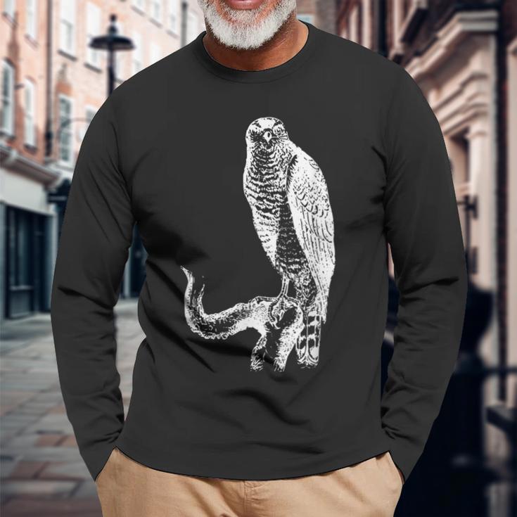 黒い線画 鷹 鳥獣戯画 長袖Tシャツ 高齢者への贈り物