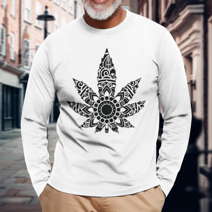 420 ウィードリーフスモーカー マリファナスモーカー メンズ レディース 曼荼羅 長袖Tシャツ 高齢者への贈り物