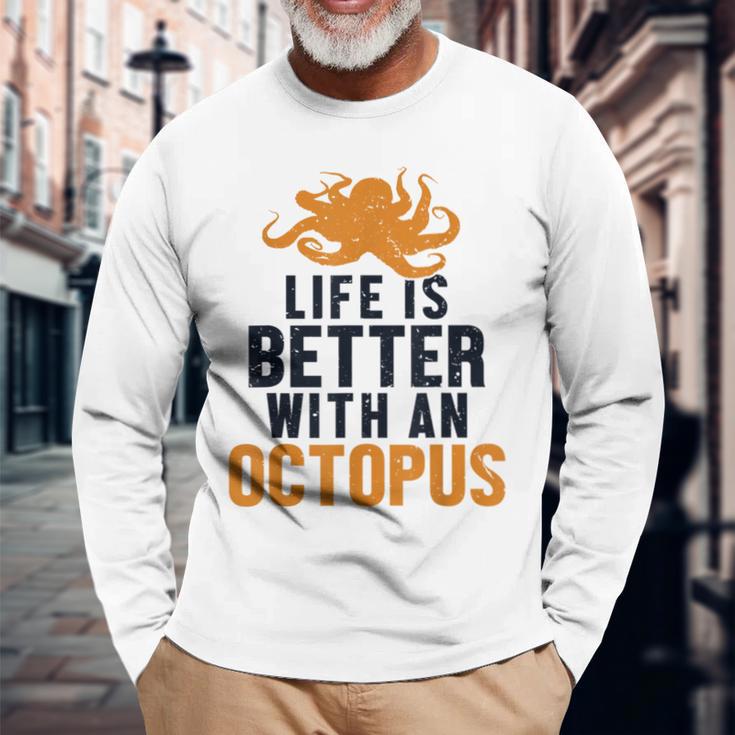 Life Is Better With An Octopus Cephalopoda 蛸 長袖Tシャツ 高齢者への贈り物