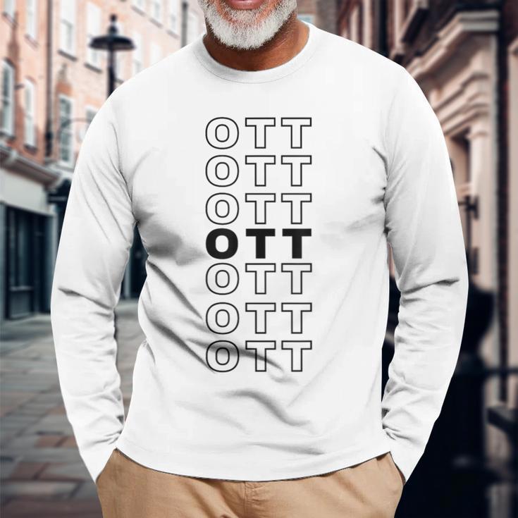 Ott Proud Family レトロ 再会 姓 姓 長袖Tシャツ 高齢者への贈り物