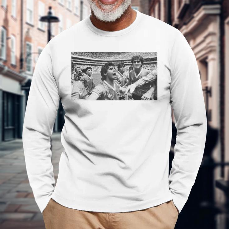 ディエゴ・マラドーナ・アルゼンチンが1986年ワールドカップサッカーで優勝 長袖Tシャツ 高齢者への贈り物