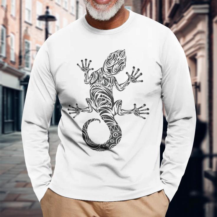 ニュージーランドの部族マオリタトゥーシンボル 長袖Tシャツ 高齢者への贈り物