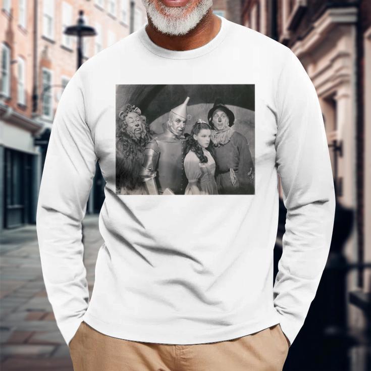 ビンテージフォト オズの魔法使い かかし色 ブリキの人 ライオン ドロシー・オズ 長袖Tシャツ 高齢者への贈り物