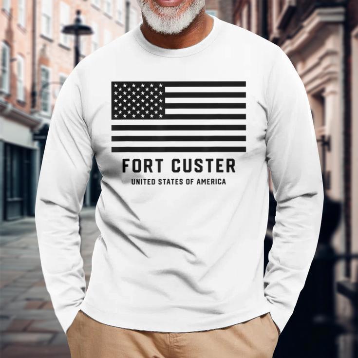 フォートカスター ミシガン州 アメリカ軍 アメリカ国旗 軍隊 長袖Tシャツ 高齢者への贈り物