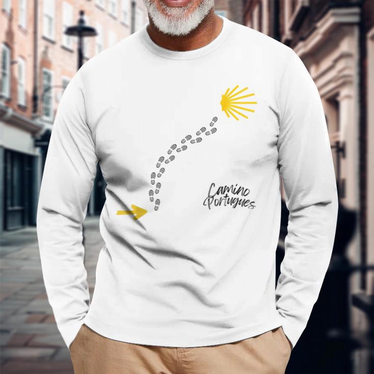 ポルトガルの道の痕跡、カミーノ・デ・サンティアゴ 長袖Tシャツ 高齢者への贈り物